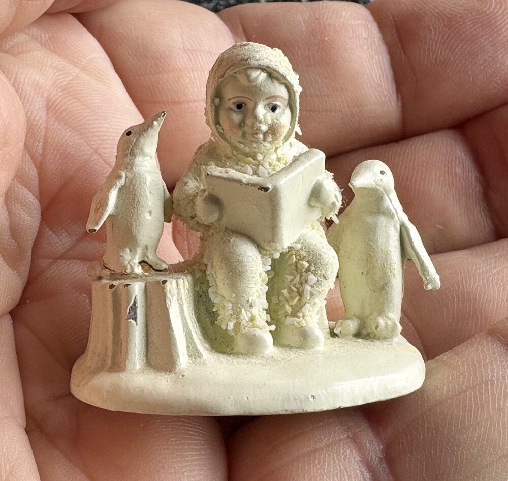 Department 56 Winter Tales of the Snowbabies "READ ME A STORY" Figure # 7945-6